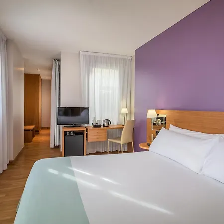 Rh Jerez Centro فندق 4*