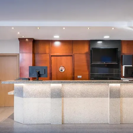 Rh Jerez Centro 4* חרז