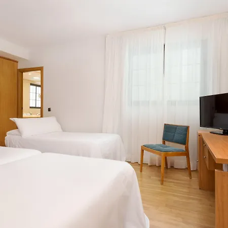 מלון Rh Jerez Centro 4*