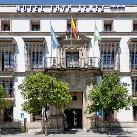 Rh Jerez Centro 4* חרז