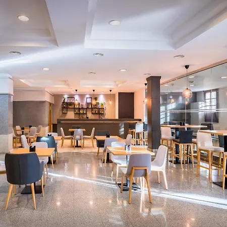 Rh Jerez Centro מלון 4*