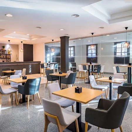 Готель Jerez Centro 4*