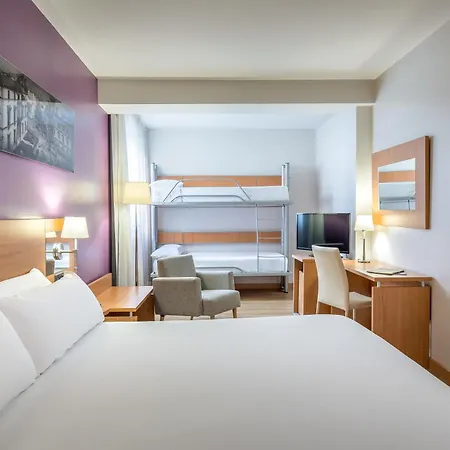 Rh Jerez Centro מלון 4*